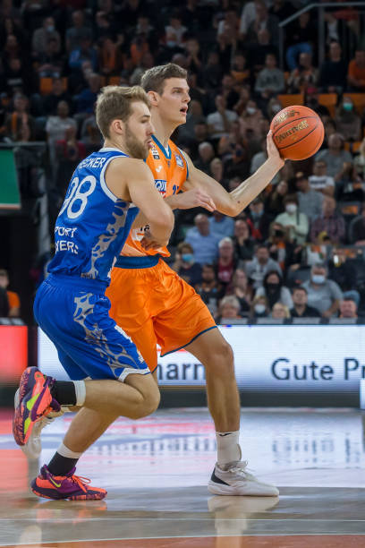 转会消息公 转会消息公